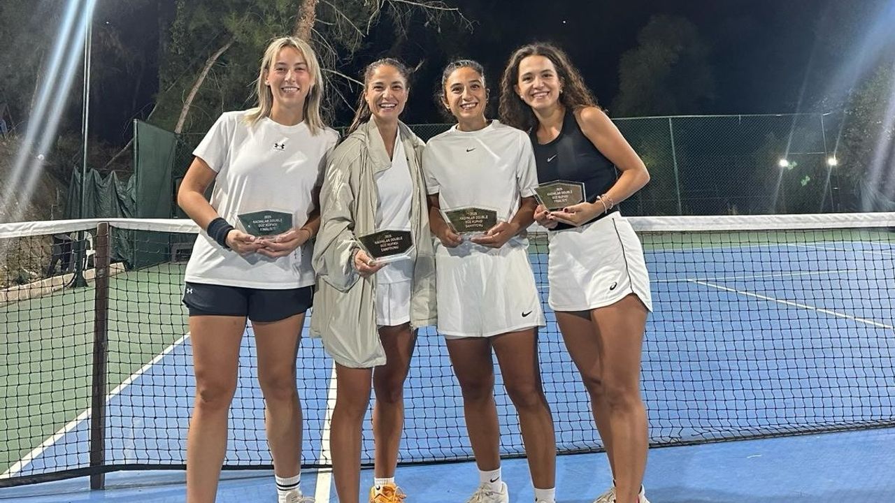 Salihli’de tenisin sultanları, ‘Güz Kupası’nda ter döktü