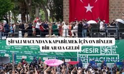 Şifalı macundan kapabilmek için on binler bir araya geldi