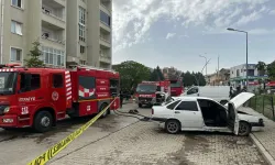 Evli çift kavga etti: Kadın emniyette ifade verirken, kocası evi ve arabaları yaktı