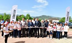 Alaşehir BİLSEM'de TÜBİTAK 4006 Bilim Fuarı açıldı