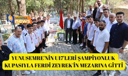 Yunusemre'nin U17'leri şampiyonluk kupasıyla Ferdi Zeyrek'in mezarına gitti