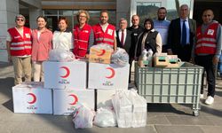 Alaşehir Kızılay’dan Devlet Hastanesi Sosyal Marketine 600 kalem yardım
