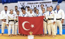 Enes Pınar bir ayda iki kez Balkanları fethetti