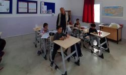 Emekli eczacıdan köy okuluna anlamlı destek