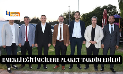 Emekli eğitimcilere plaket takdim edildi