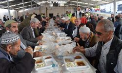 Güneşli'de 7 bin kişi aynı sofrada buluştu