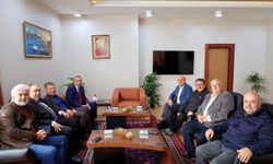 Manisa eski Valisi Celalettin Güvenç Akhisar'da