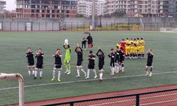 Alaşehir Belediyespor evinde yıkıldı
