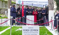 CHP Genel Başkanı Özel, memleketinde kabir ziyaretlerinde bulundu