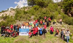 TURBELDAK’tan Ulubey Kanyonu’nda nefes kesen doğa yürüyüşü
