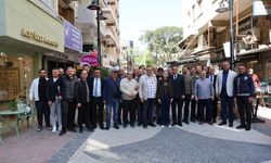 Yenilenen Sevgi Yolu esnafından Başkan Şimşek’e kahvaltılı teşekkür