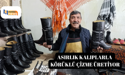 Asırlık kalıplarla körüklü çizme üretiyor