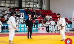 Yunusemre Belediyespor Türkiye ikincisi oldu