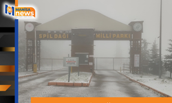 Spil Dağı'na Mayıs ayında kar yağdı