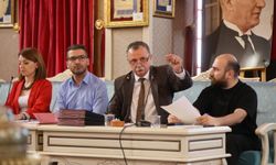 Yunusemre Meclisi’nde Özgür Özel gerginliği
