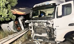 Manisa’da iki tır çarpıştı: 1’i ağır 2 yaralı