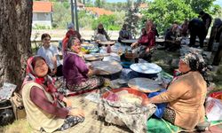 Gördes Huzurevi'nden milli takıma yürekten destek
