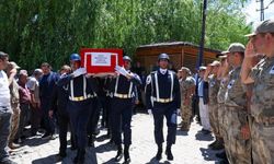 Jandarma Uzman Çavuş Mustafa Pak Erzincan’da toprağa verildi