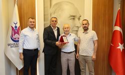 Manisa'da 41 bin nikaha imza attı, gözyaşlarıyla veda etti