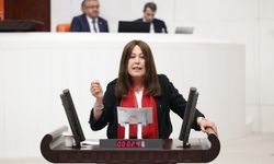 Şenol Sunat’tan Tarım Bakanı’na Manisa çağrısı: “Klimalı salonlara değil, tarlaya gelin!”
