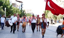 Salihli’de yaşayan Selendililer Keşkek ve Cirit Şenliği’nde buluştu