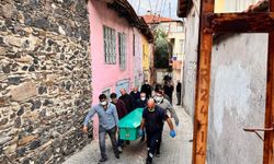 Kula'da bir kişi evinde ölü bulundu