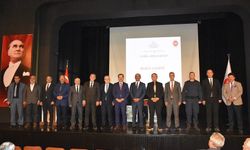 Salihli'de 'Cami ve Sosyal Hayat' konferansı düzenlendi