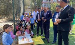 Manisa İl Milli Eğitim Müdürü Uğurelli’den minik girişimcilere destek