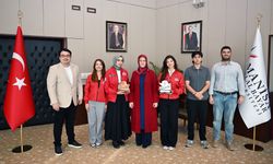 Rektör Kibar'dan öğrencilere tebrik