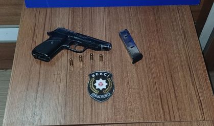 Ruhsatsız ses tabancasıyla yakalanan şahsa para cezası