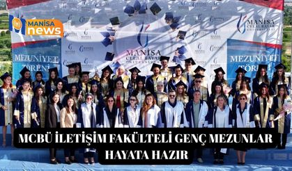 MCBÜ İletişim Fakülteli genç mezunlar hayata hazır