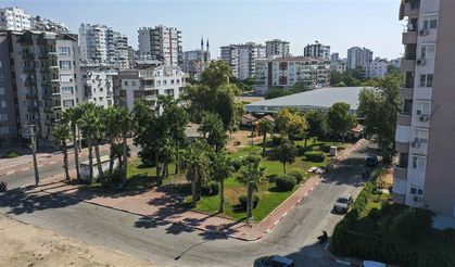 Ferdi Zeyrek’in adı Muratpaşa’da bir parkta yaşatılacak