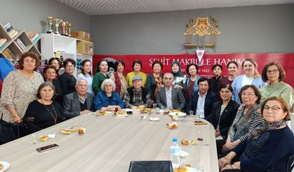 Gördes Kültür ve Doğa Derneği, kuruluşunun 7. yılında yazarlarla buluştu