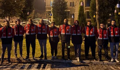SOSEV'den arama kurtarma ekibine ekipman desteği