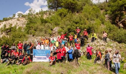 TURBELDAK’tan Ulubey Kanyonu’nda nefes kesen doğa yürüyüşü