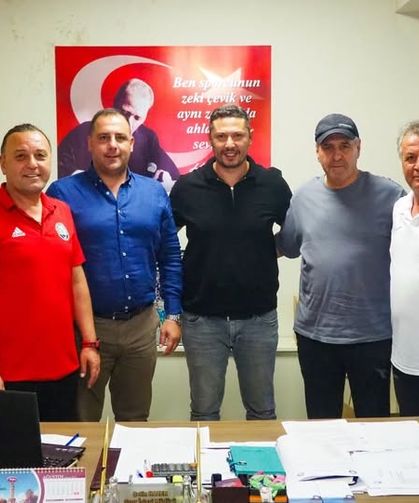 Salihli Belediyespor Erguvan ile 'yola devam' dedi