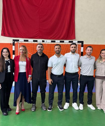 Kırkağaç’ta Cumhuriyet Bayramı coşkusu cimnastikle kutlandı