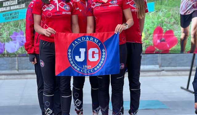 Manisalı sporcular Türkiye Oryantiring Şampiyonası’na damga vurdu