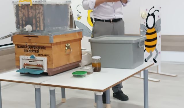 Minikler, arılarla buluştu balın yolculuğunu öğrendi
