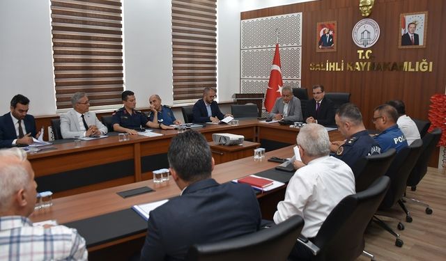Salihli’de 2025 YKS Koordinasyon Kurulu Toplantısı düzenlendi