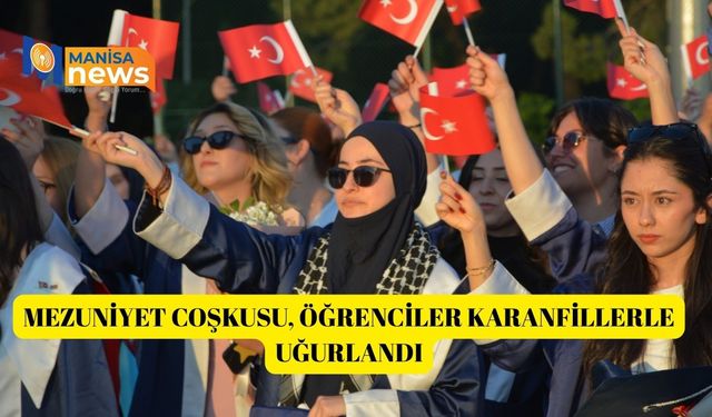 Mezuniyet coşkusu, öğrenciler karanfillerle uğurlandı