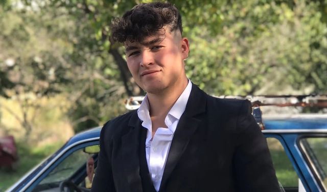 Selendi AK Parti Gençlik Kolları Acar'a emanet