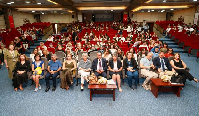 Uzmanlar Alzheimer'i anlattı