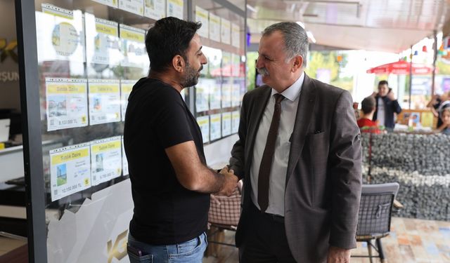 Başkan esnafla buluştu, talepleri dinledi