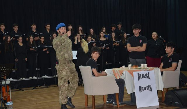 'Kim Var' sanat etkinliği Manisalılarla buluştu