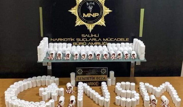 Manisa’da zehir tacirlerine geçit yok: 11 bin uyuşturucu hap ele geçirildi