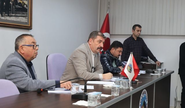 Kula Belediye Meclisi'nde arsa satışı ve teminat talebine ret