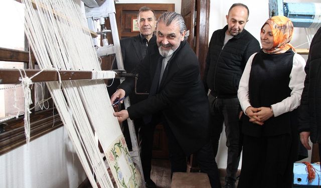 Halk eğitim kursunda gelenek yeniden canlandı