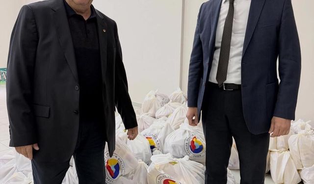 Sarıgöl ve Alaşehir’de 430 gıda yardım paketi dağıtıldı