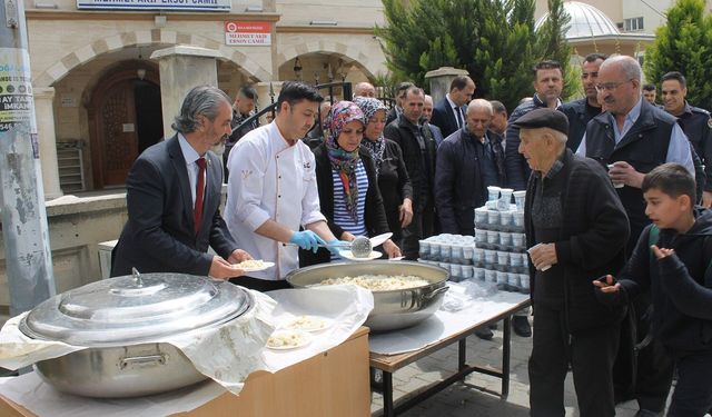 Ayla Kara ve öğrencileri Kula’da dualarla anıldı